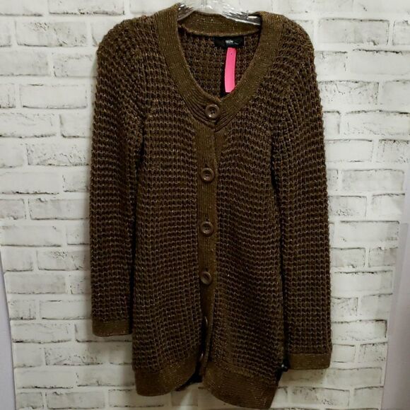 Mossimo sweater   - Picture 1 of 3